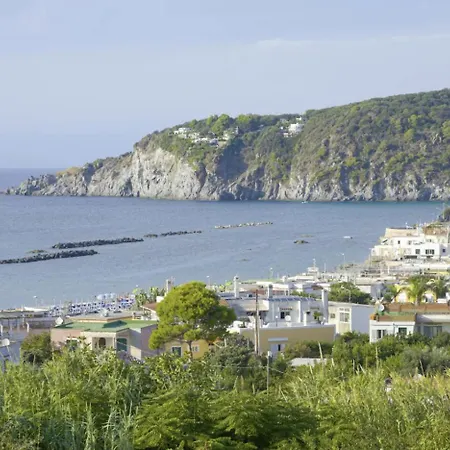 Apartment Iodio - Cozy With Pool Ischia