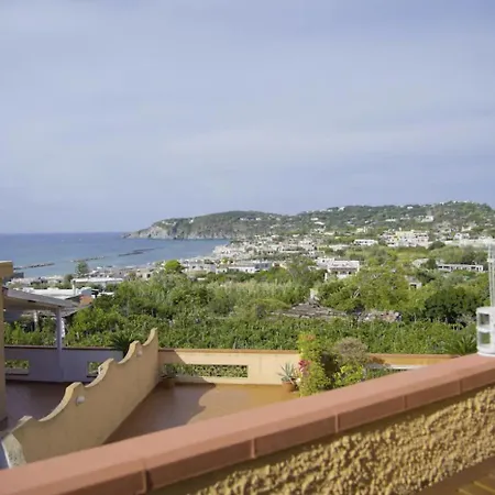 Iodio - Cozy With Pool Apartment Ischia
